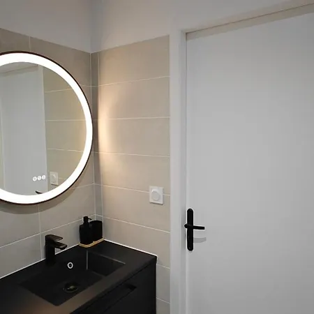 A L'aise - D'hotes A Vianne