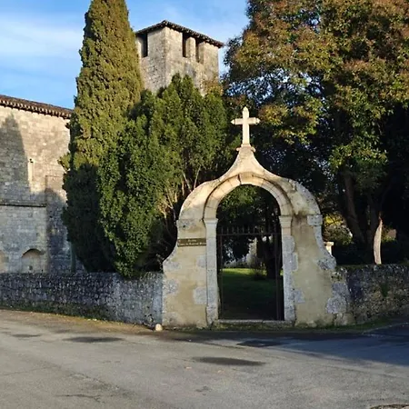 A L'aise - D'hotes A Vianne