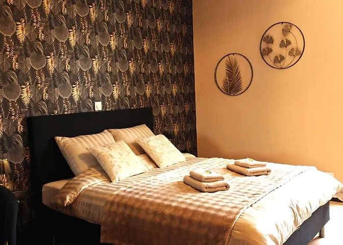 A L'aise - D'hotes A Vianne