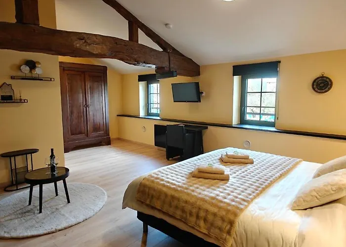 A L'aise - D'hotes A לינה וארוחת בוקר Vianne