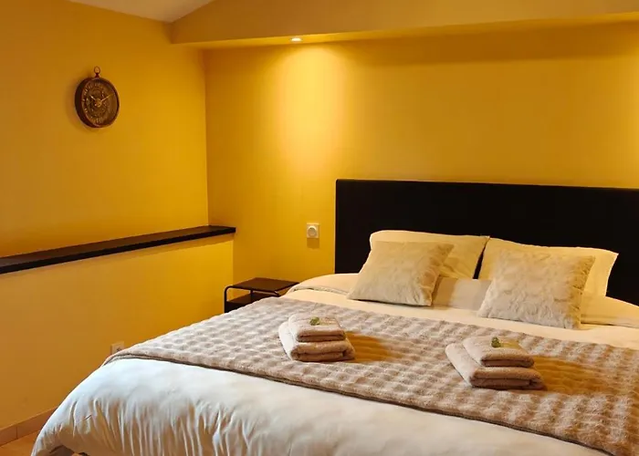 לינה וארוחת בוקר A L'aise - D'hotes A