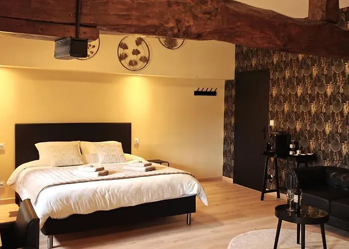 לינה וארוחת בוקר A L'aise - D'hotes A