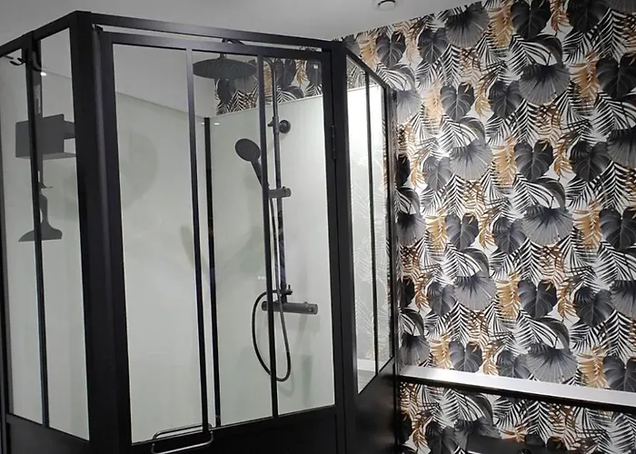 לינה וארוחת בוקר A L'aise - D'hotes A